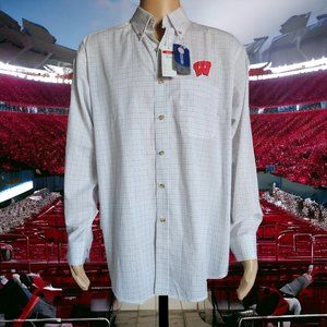 NWT Mens ANTIGUA Wisconsin Badgers Button Up Shirt Size LARGE